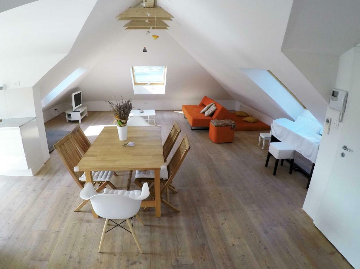 Hvar Attic Modern Design - Town Center With A Great View Hvar Town Buitenkant foto